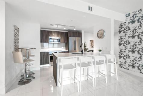 488 NE 18th Street Miami FL 33132