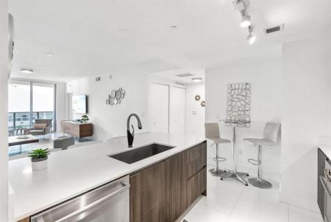 488 NE 18th Street Miami FL 33132