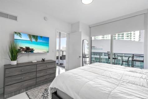 488 NE 18th Street Miami FL 33132