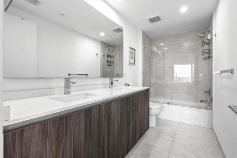 488 NE 18th Street Miami FL 33132
