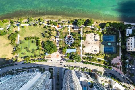488 NE 18th Street Miami FL 33132