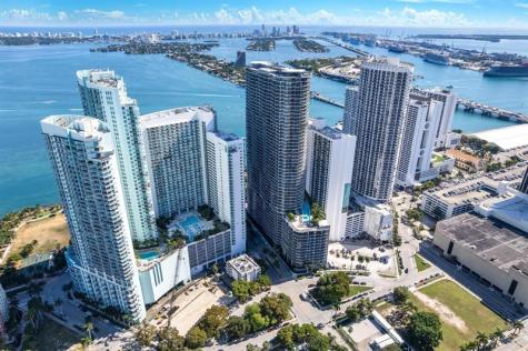 488 NE 18th Street Miami FL 33132