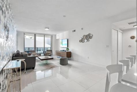 488 NE 18th Street Miami FL 33132