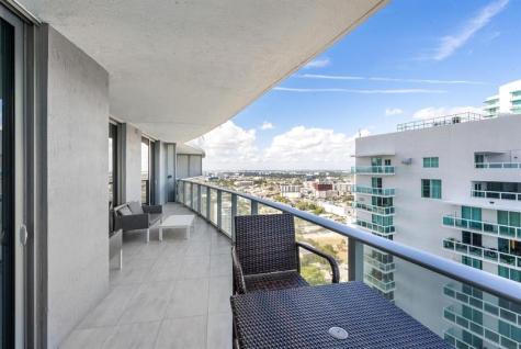 488 NE 18th Street Miami FL 33132