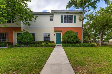 122 SW 7th Court Pompano Beach FL 33060