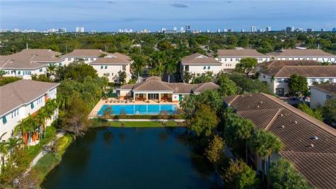 122 SW 7th Court Pompano Beach FL 33060