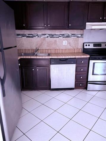 3760 Inverrary Drive Lauderhill FL 33319