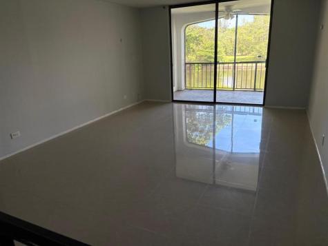 3760 Inverrary Drive Lauderhill FL 33319