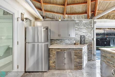 58 S Carol Parkway Margate FL 33068