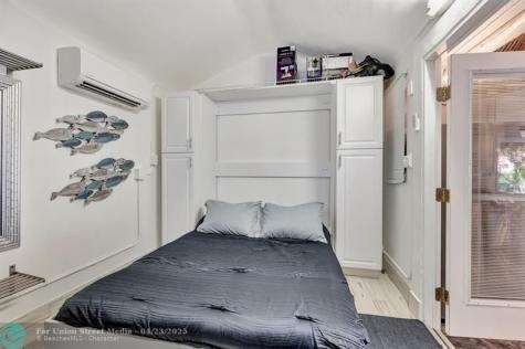 58 S Carol Parkway Margate FL 33068