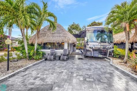 58 S Carol Parkway Margate FL 33068