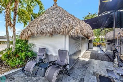 58 S Carol Parkway Margate FL 33068