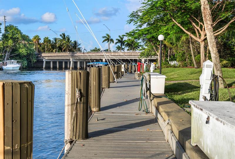 801 S Federal Highway Pompano Beach FL 33062