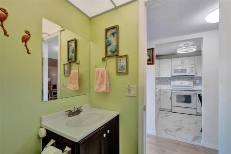 9421 Sunrise Lakes Boulevard Sunrise FL 33322