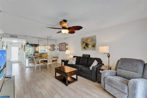 9421 Sunrise Lakes Boulevard Sunrise FL 33322