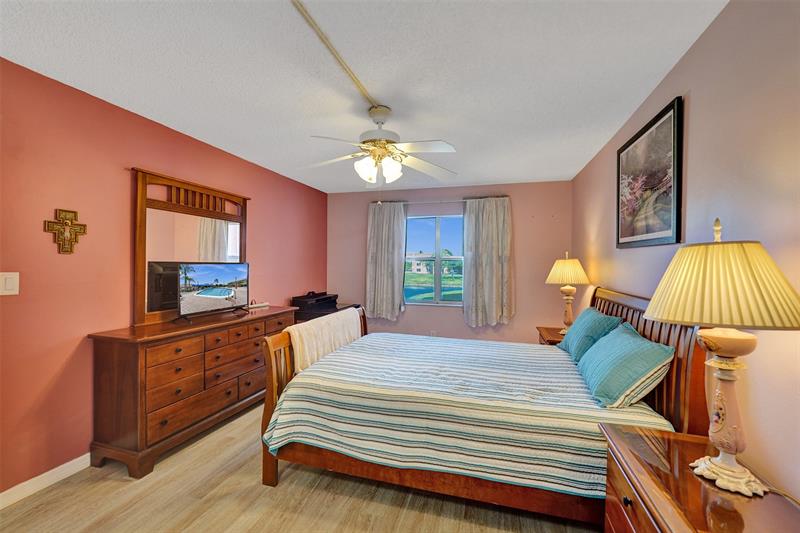 9421 Sunrise Lakes Boulevard Sunrise FL 33322