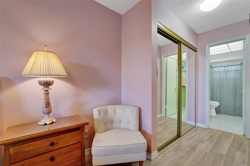 9421 Sunrise Lakes Boulevard Sunrise FL 33322