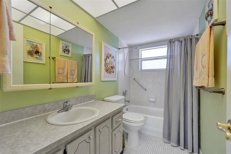 9421 Sunrise Lakes Boulevard Sunrise FL 33322