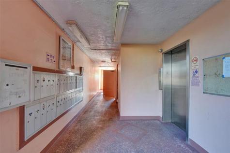 9421 Sunrise Lakes Boulevard Sunrise FL 33322