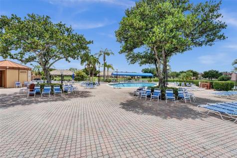 9421 Sunrise Lakes Boulevard Sunrise FL 33322