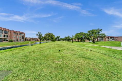 9421 Sunrise Lakes Boulevard Sunrise FL 33322
