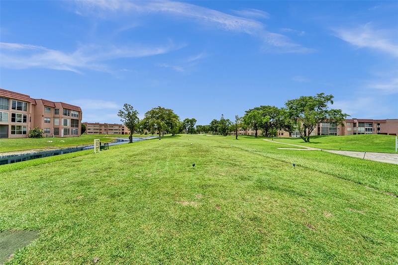 9421 Sunrise Lakes Boulevard Sunrise FL 33322