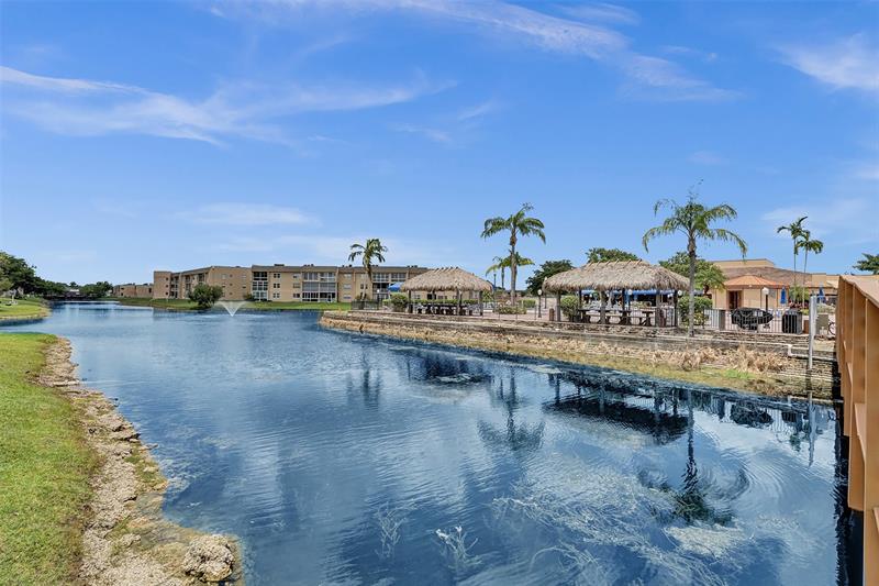 9421 Sunrise Lakes Boulevard Sunrise FL 33322