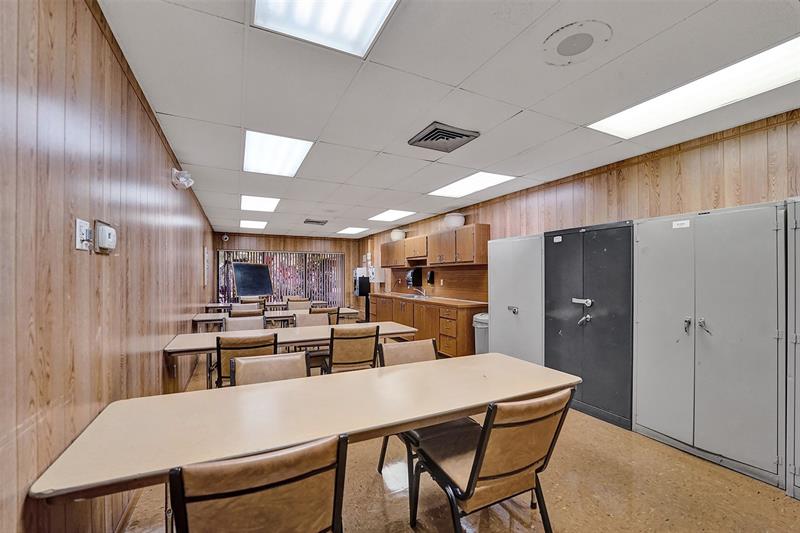 9421 Sunrise Lakes Boulevard Sunrise FL 33322