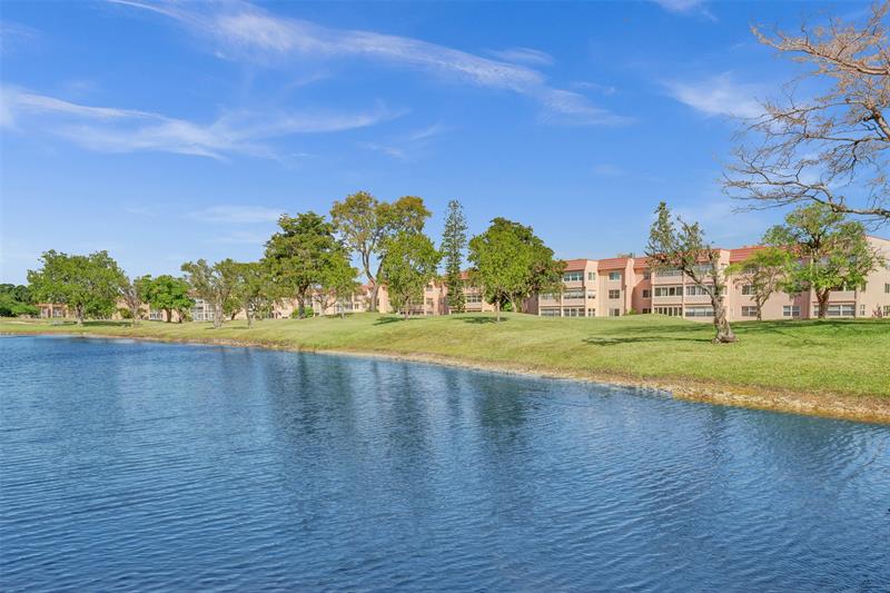 9421 Sunrise Lakes Boulevard Sunrise FL 33322