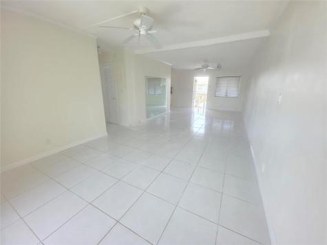 2131 NE 42nd Court Lighthouse Point FL 33064