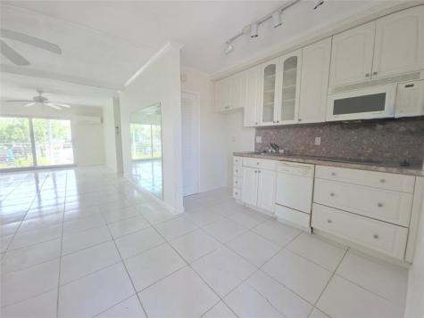 2131 NE 42nd Court Lighthouse Point FL 33064
