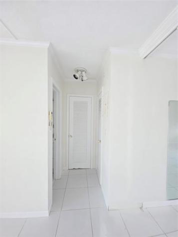 2131 NE 42nd Court Lighthouse Point FL 33064