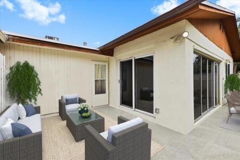 503 SE 5th Circle Boynton Beach FL 33435
