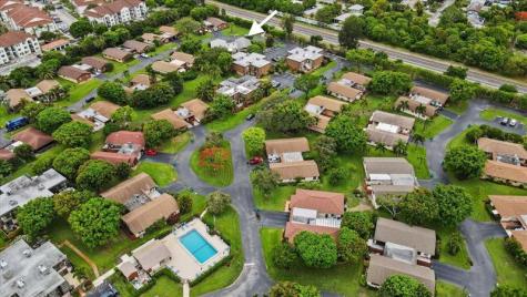 503 SE 5th Circle Boynton Beach FL 33435