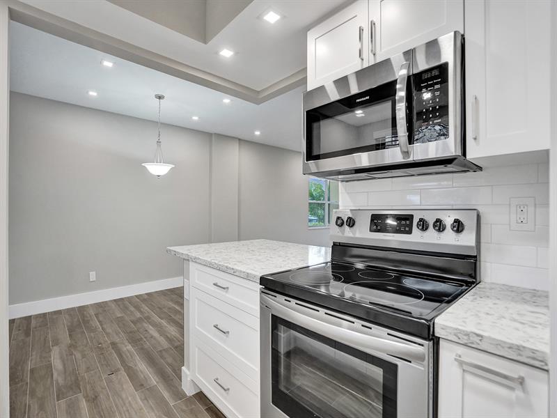 801 S Federal Highway Pompano Beach FL 33062