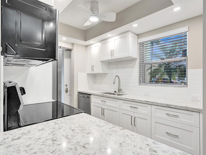 801 S Federal Highway Pompano Beach FL 33062