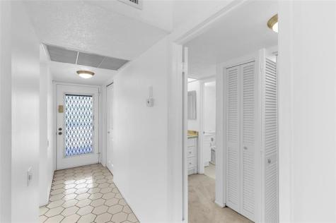 2701 Nassau Bend Coconut Creek FL 33066
