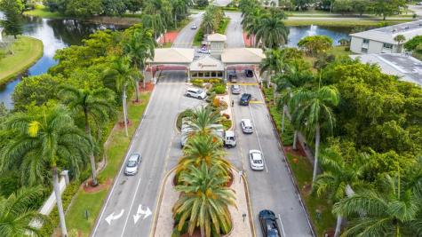 2701 Nassau Bend Coconut Creek FL 33066