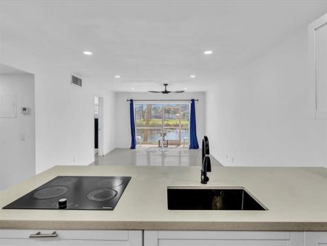 2451 SW 82nd Avenue Davie FL 33324