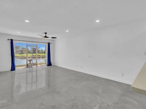 2451 SW 82nd Avenue Davie FL 33324