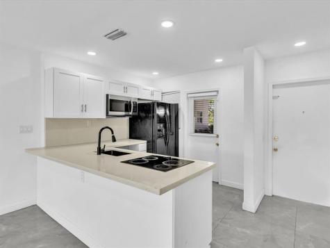 2451 SW 82nd Avenue Davie FL 33324