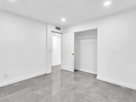 2451 SW 82nd Avenue Davie FL 33324
