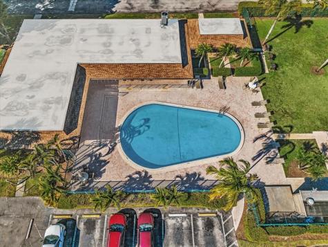 2451 SW 82nd Avenue Davie FL 33324