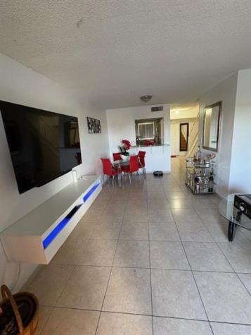 9359 Fontainebleau Boulevard Miami FL 33172