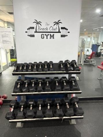 9359 Fontainebleau Boulevard Miami FL 33172