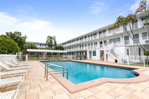 15600 NE 6th Avenue Miami FL 33162