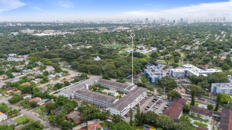 15600 NE 6th Avenue Miami FL 33162