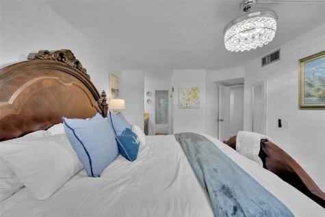 9090 Lime Bay Boulevard Tamarac FL 33321