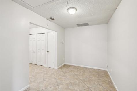 1091 Manor Drive Palm Springs FL 33461