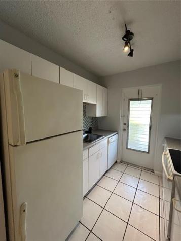 8704 NW 35th Street Coral Springs FL 33065